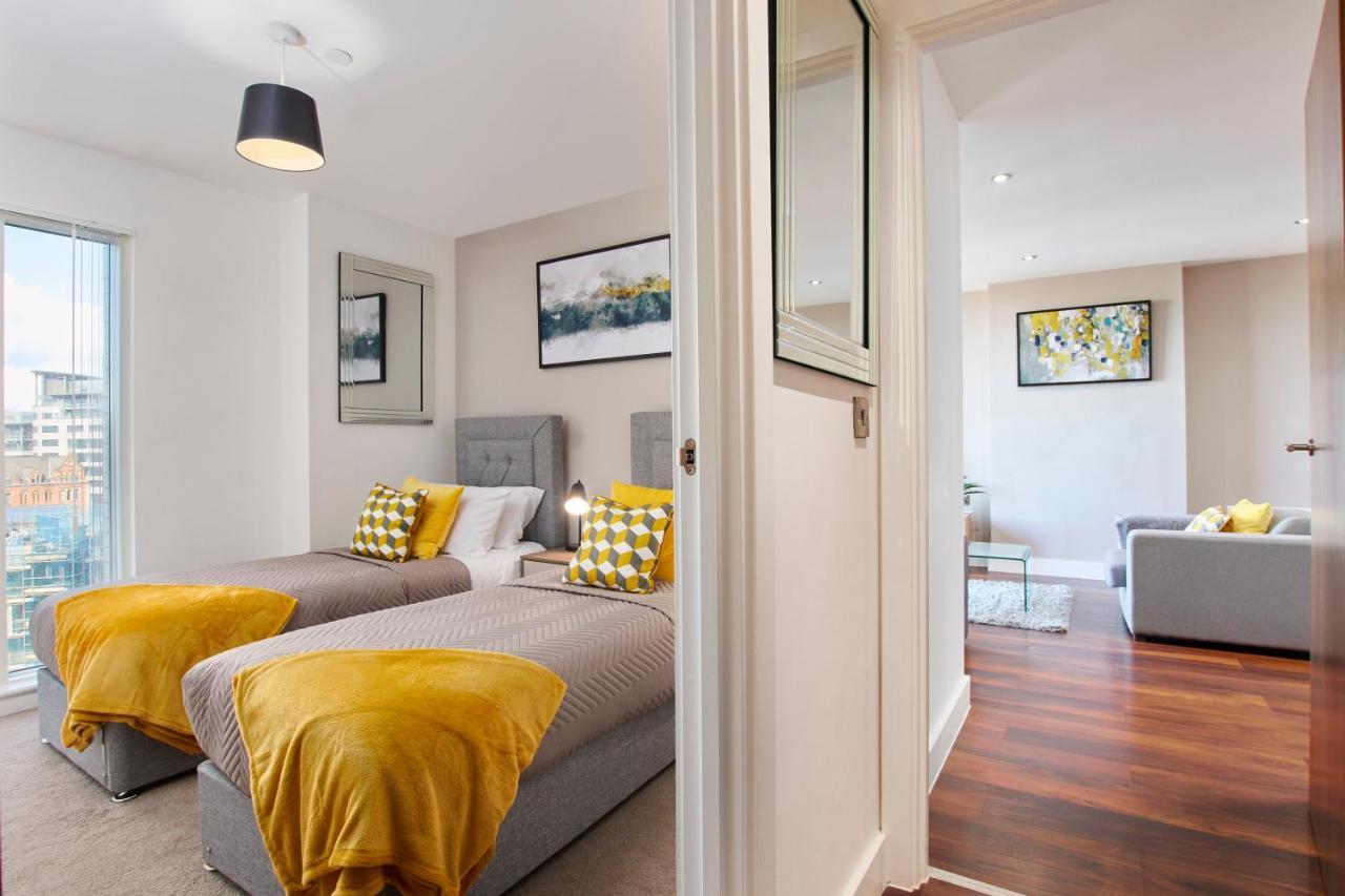 Lovely Central Abode - Amazing Views - Parking Apartment แมนเชสเตอร์ ภายนอก รูปภาพ