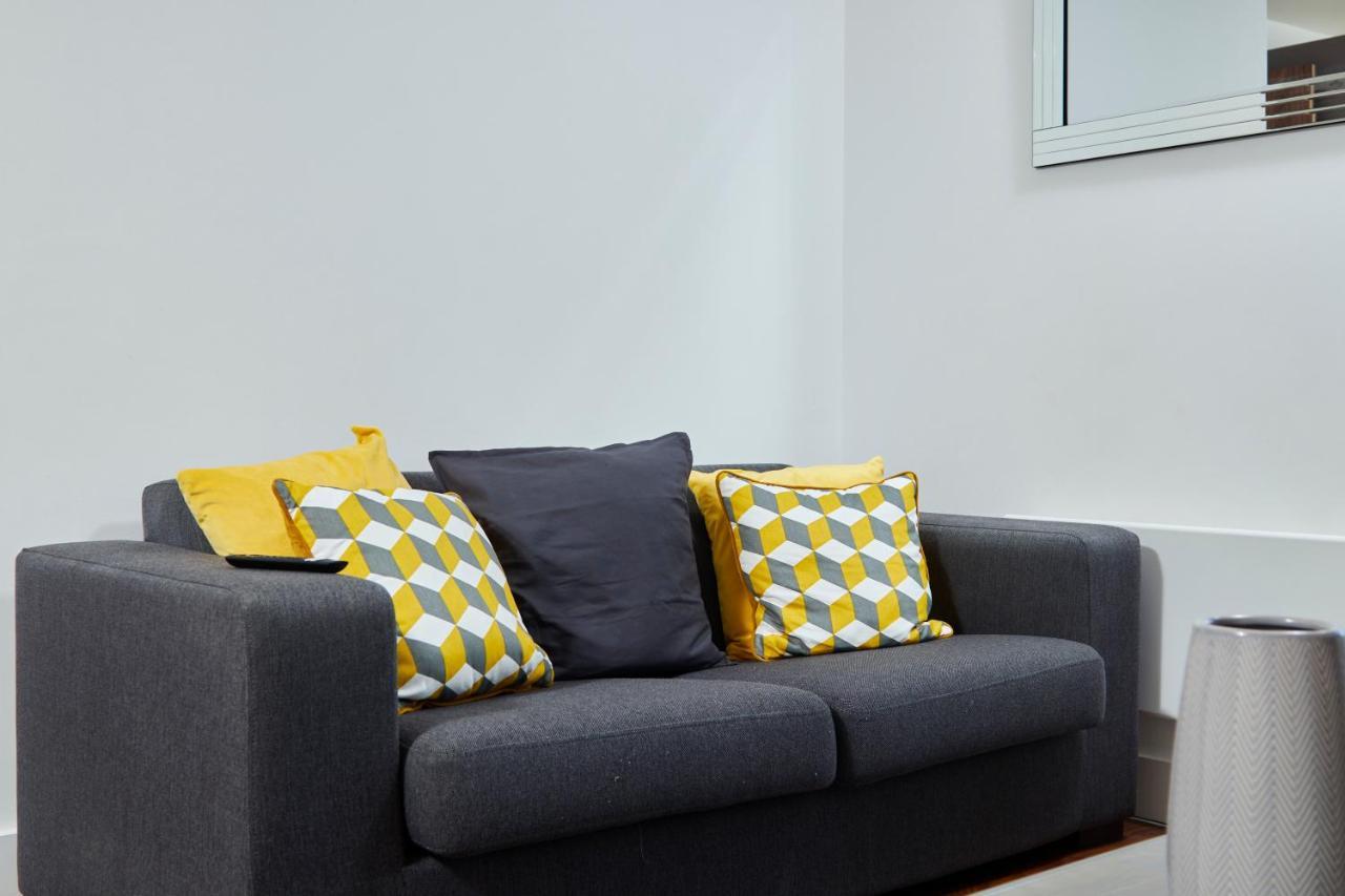 Lovely Central Abode - Amazing Views - Parking Apartment แมนเชสเตอร์ ภายนอก รูปภาพ
